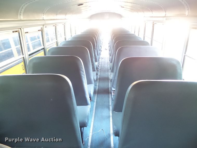 image for item FU9303 2010 Thomas Built Saf-T-Liner EF school bus