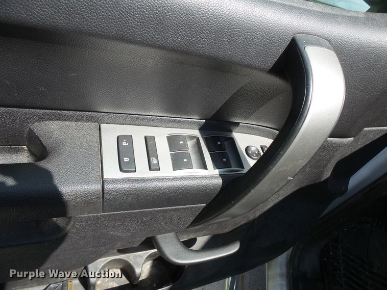 image for item FU9340 2011 Chevrolet Silverado 1500 Crew Cab pickup truck