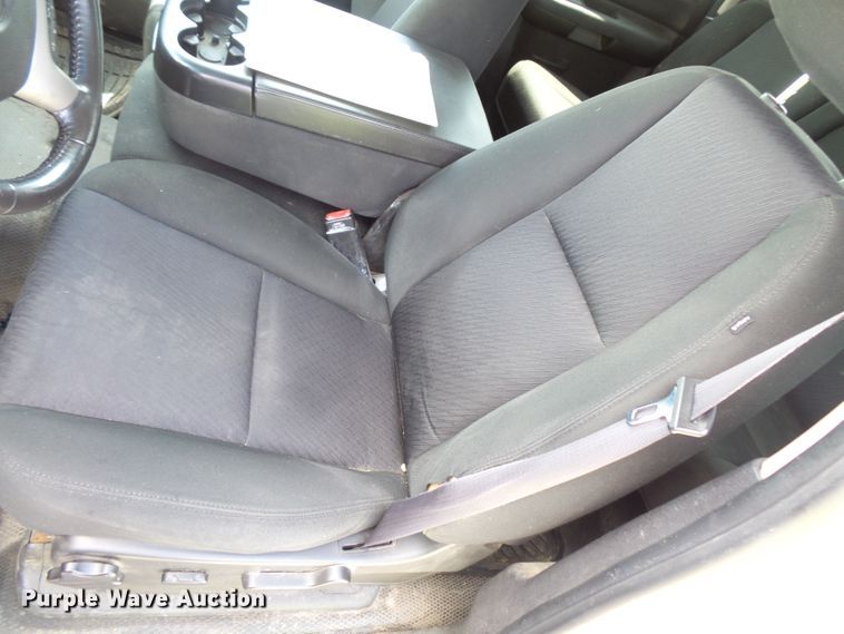 image for item FU9340 2011 Chevrolet Silverado 1500 Crew Cab pickup truck