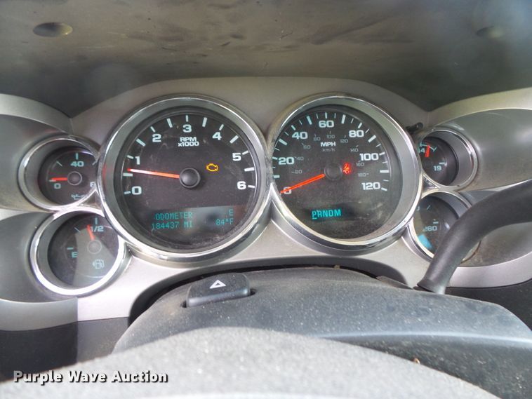 image for item FU9340 2011 Chevrolet Silverado 1500 Crew Cab pickup truck