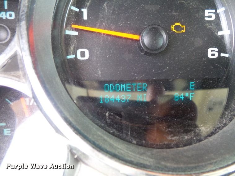 image for item FU9340 2011 Chevrolet Silverado 1500 Crew Cab pickup truck