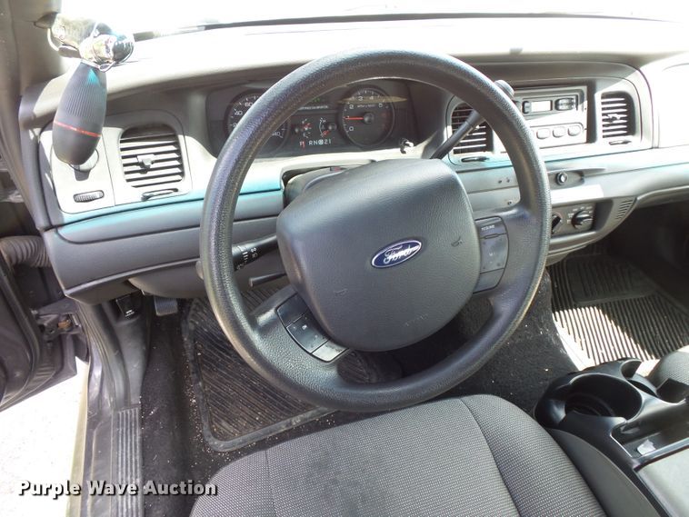 image for item FU9341 2007 Ford Crown Victoria Police Interceptor