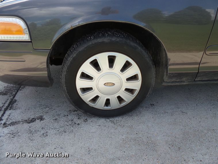 image for item FU9341 2007 Ford Crown Victoria Police Interceptor