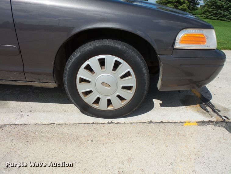 image for item FU9341 2007 Ford Crown Victoria Police Interceptor