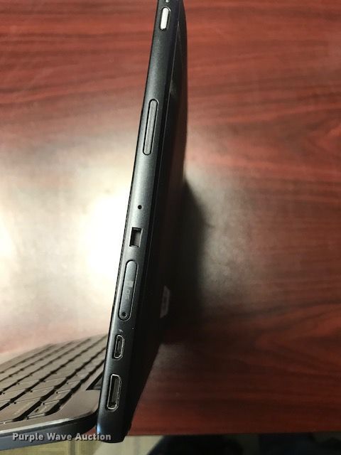 image for item G1827 Electronics