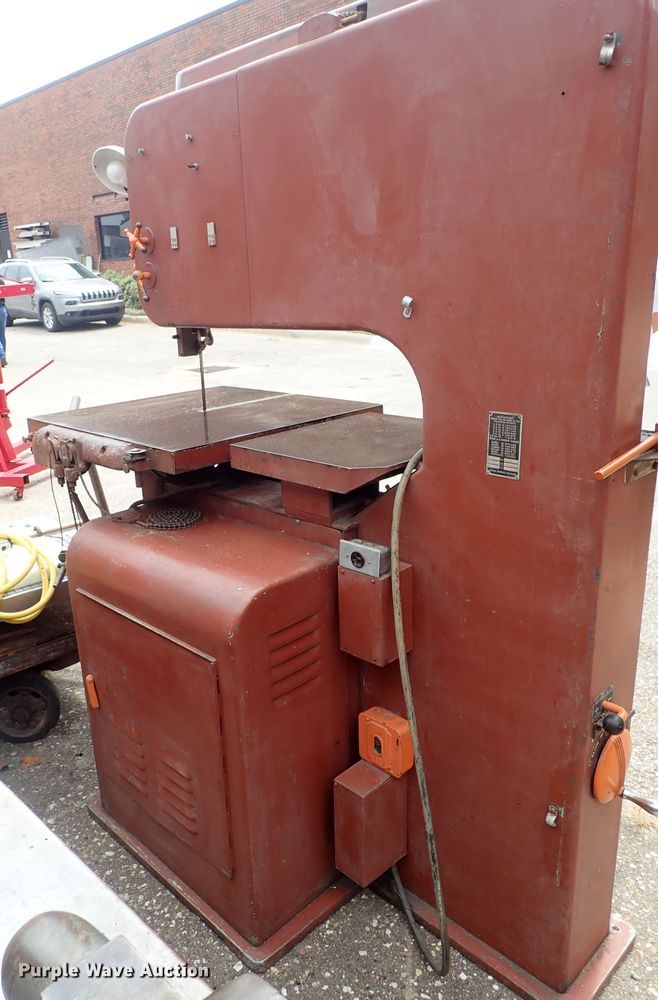 image for item GB9295 Do All bandsaw