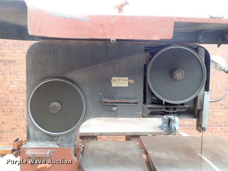 image for item GB9295 Do All bandsaw