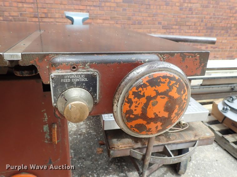 image for item GB9295 Do All bandsaw