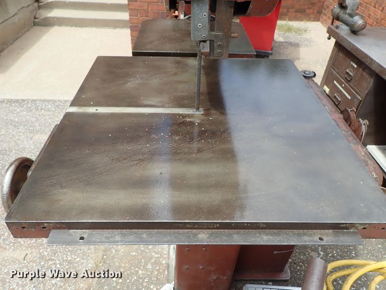 image for item GB9295 Do All bandsaw