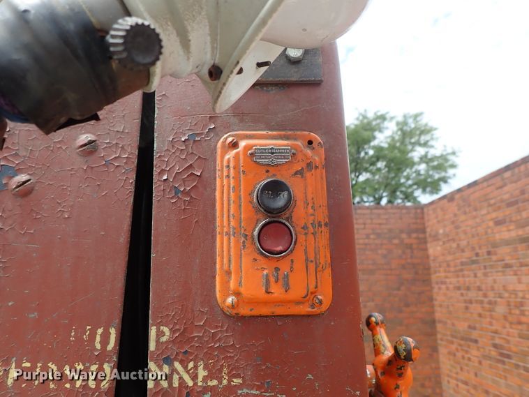 image for item GB9295 Do All bandsaw