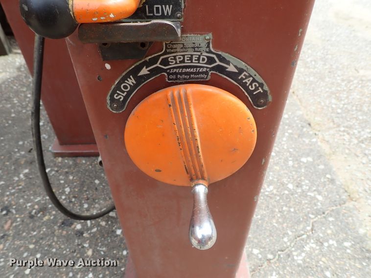 image for item GB9295 Do All bandsaw