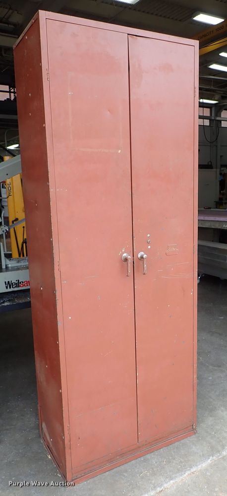 image for item GB9295 Do All bandsaw