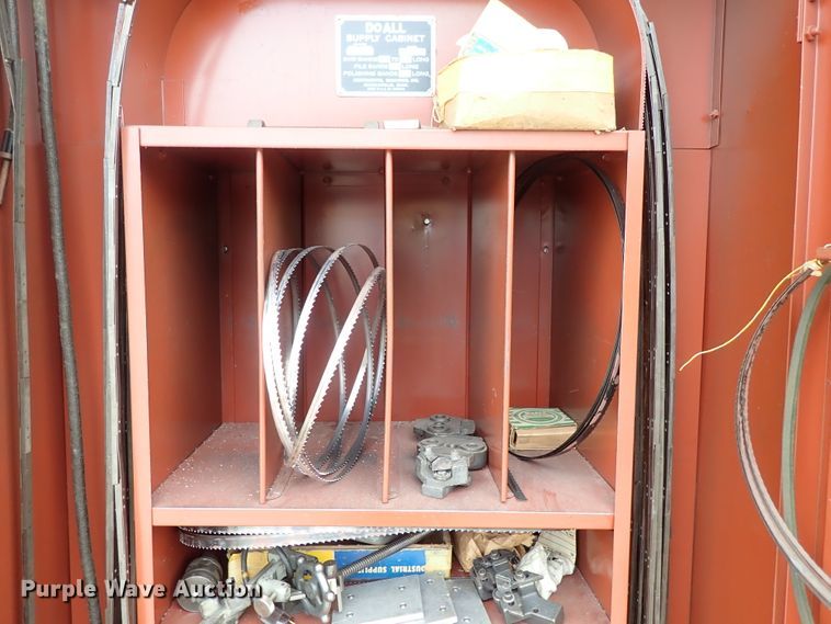 image for item GB9295 Do All bandsaw