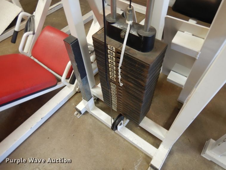 image for item GG9033 Parabody horizontal leg press