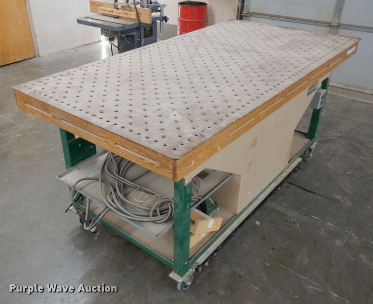 2005 Sandman DL7236 downdraft sanding table in Paola, KS Item GG9076