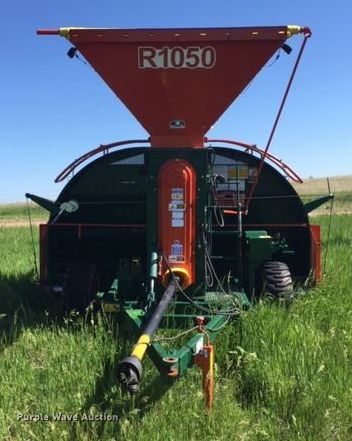 image for item DA3616 2015 Richiger R1050 all grain bagger