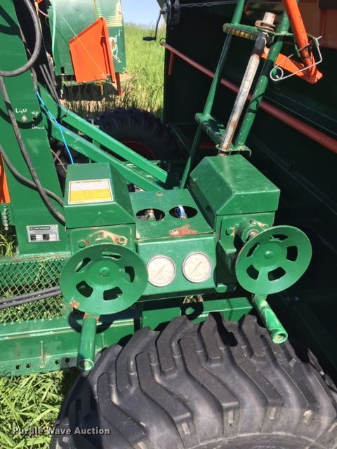 image for item DA3616 2015 Richiger R1050 all grain bagger