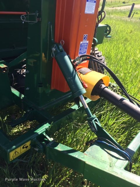 image for item DA3616 2015 Richiger R1050 all grain bagger