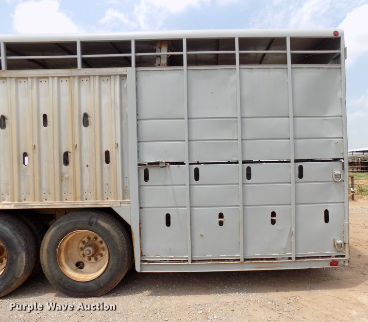 image for item DB9503 2000 McElroy Wilson livestock trailer