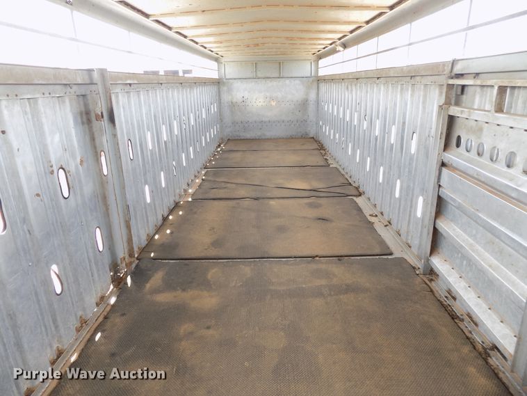 image for item DB9503 2000 McElroy Wilson livestock trailer