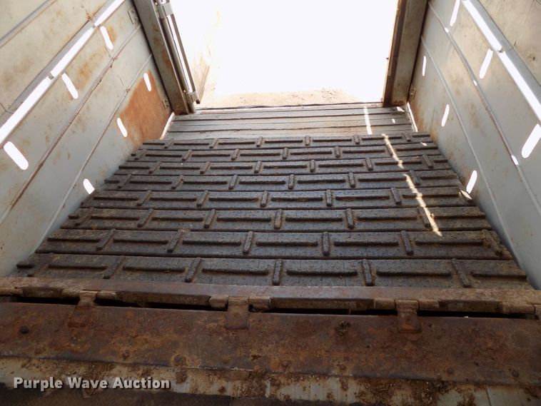 image for item DB9503 2000 McElroy Wilson livestock trailer