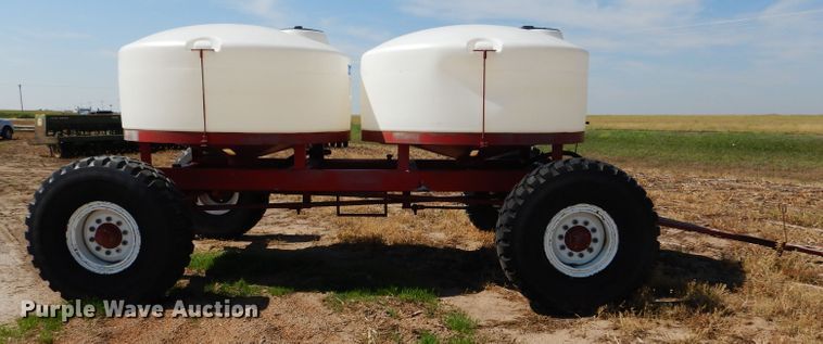 image for item DC5007 JD Skiles fertilizer tank trailer