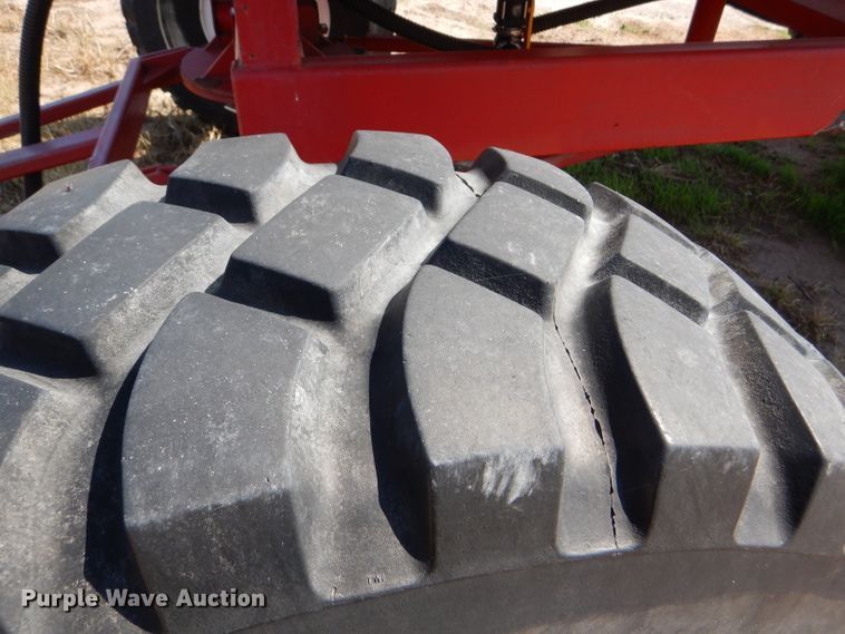 image for item DC5007 JD Skiles fertilizer tank trailer