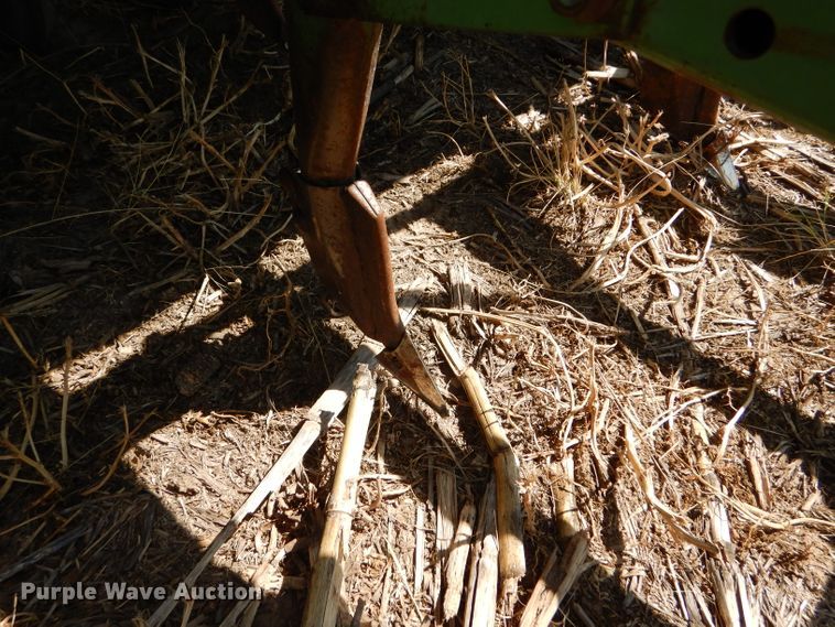 image for item DC5009 (4) John Deere 9300 hoe grain drill