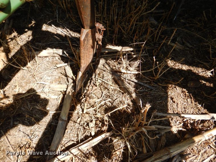 image for item DC5009 (4) John Deere 9300 hoe grain drill