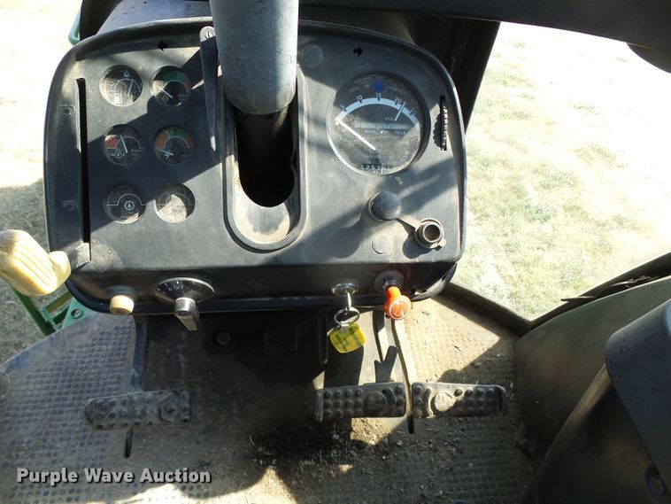 image for item DC5061 1978 John Deere 4640 tractor