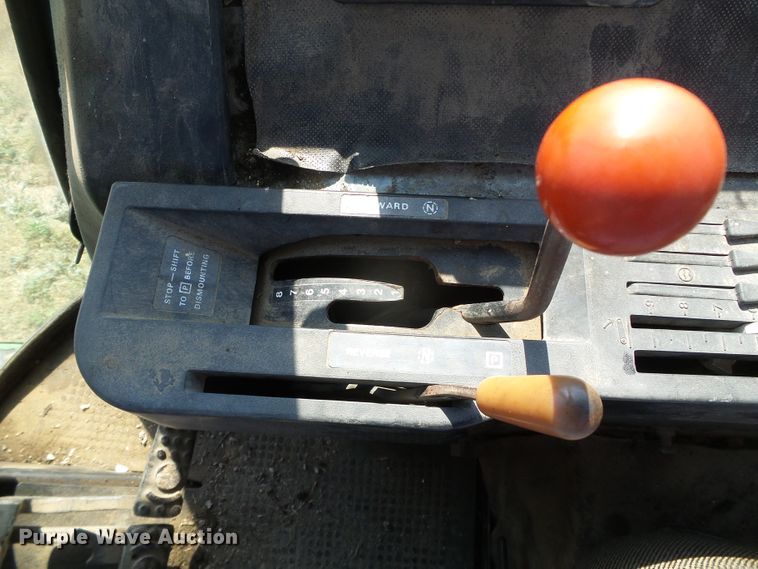 image for item DC5061 1978 John Deere 4640 tractor