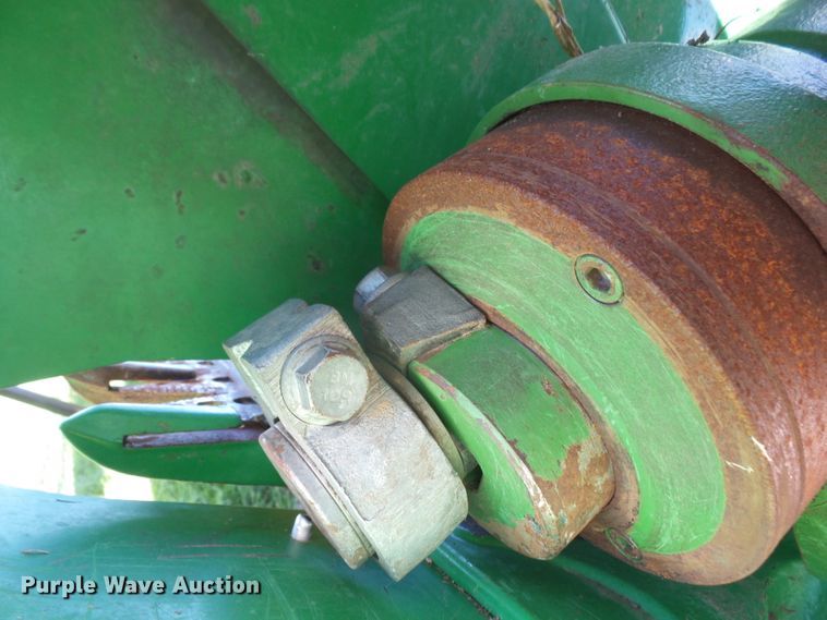 image for item DD6403 2012 John Deere 635F flex head