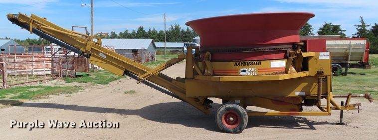 image for item DD6404 HayBuster Big Bite H1000 tub grinder