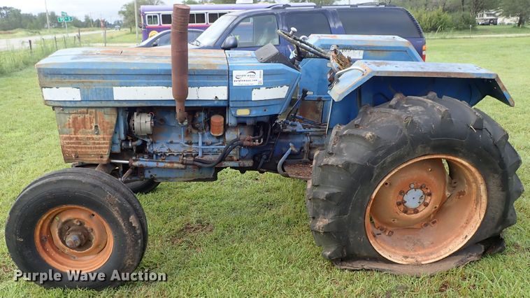 image for item DE0940 Ford 610 tractor
