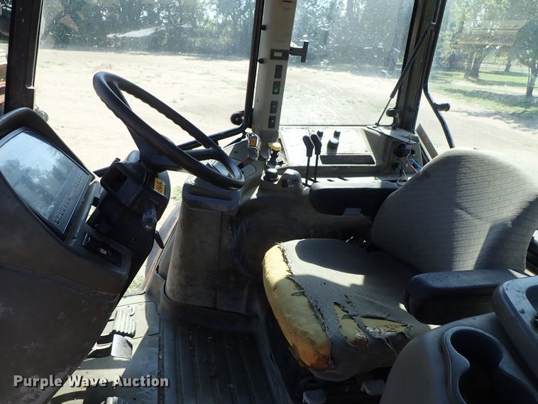 image for item DE0946 2006 Case IH MXM155 MFWD tractor