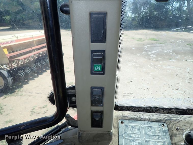 image for item DE0946 2006 Case IH MXM155 MFWD tractor