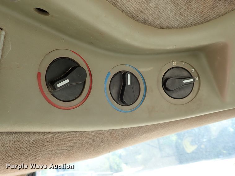 image for item DE0946 2006 Case IH MXM155 MFWD tractor