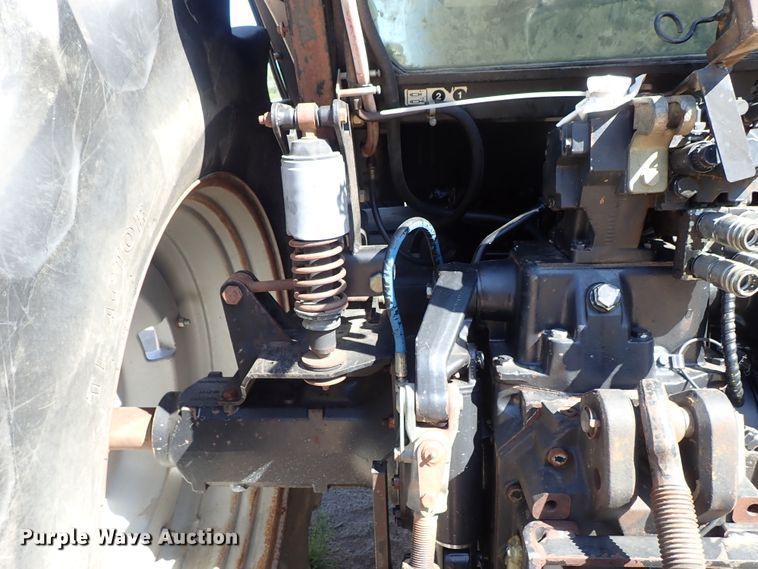 image for item DE0946 2006 Case IH MXM155 MFWD tractor