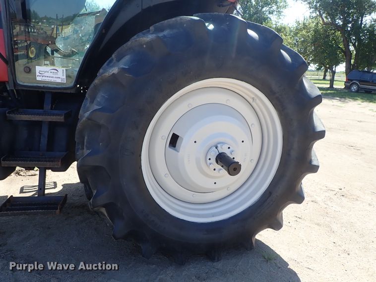 image for item DE0946 2006 Case IH MXM155 MFWD tractor