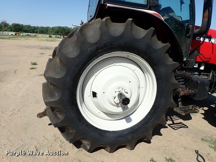 image for item DE0946 2006 Case IH MXM155 MFWD tractor