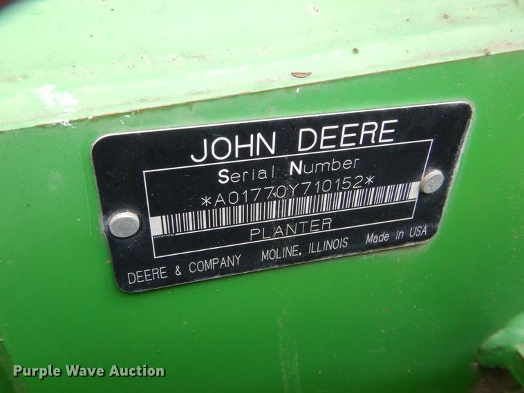image for item DE1273 John Deere 1770NT Max Emerge XP no-till planter