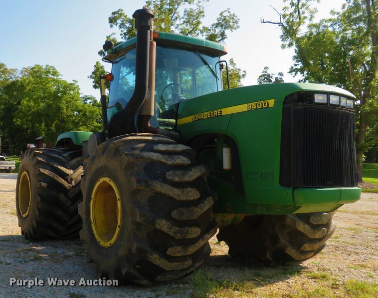 image for item DE8265 2000 John Deere 9400 4WD tractor