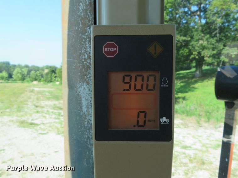 image for item DE8265 2000 John Deere 9400 4WD tractor