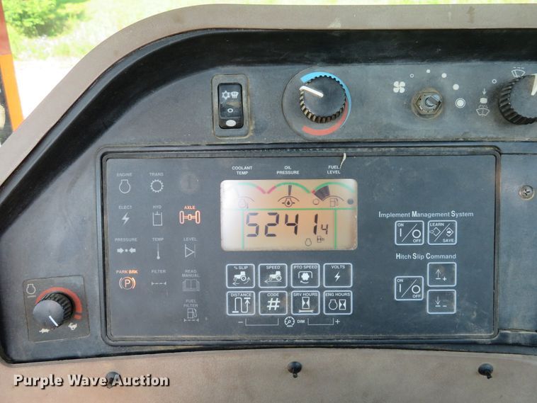 image for item DE8265 2000 John Deere 9400 4WD tractor