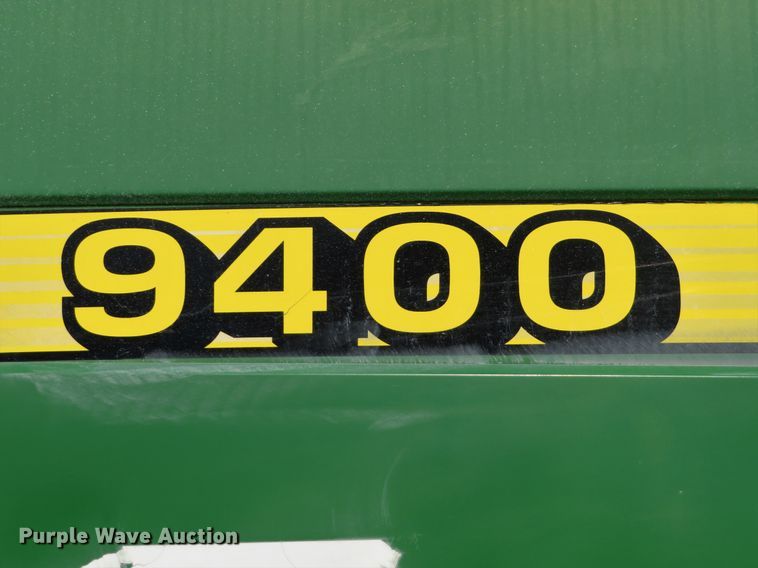 image for item DE8265 2000 John Deere 9400 4WD tractor