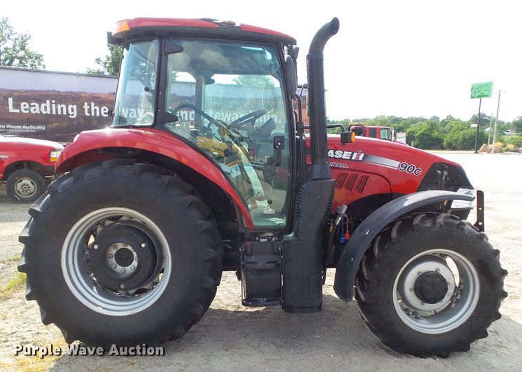 image for item DF0791 2015 Case IH Farmall 90C MFWD tractor