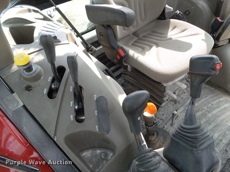 image for item DF0791 2015 Case IH Farmall 90C MFWD tractor