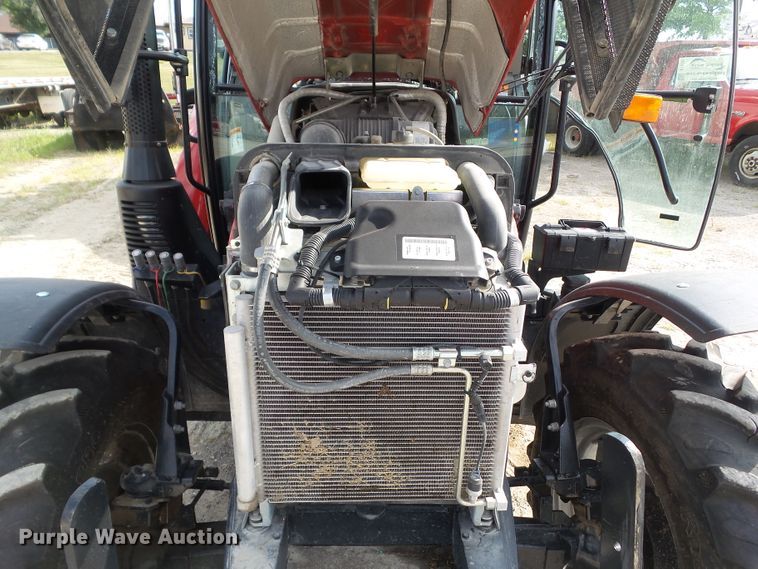 image for item DF0791 2015 Case IH Farmall 90C MFWD tractor