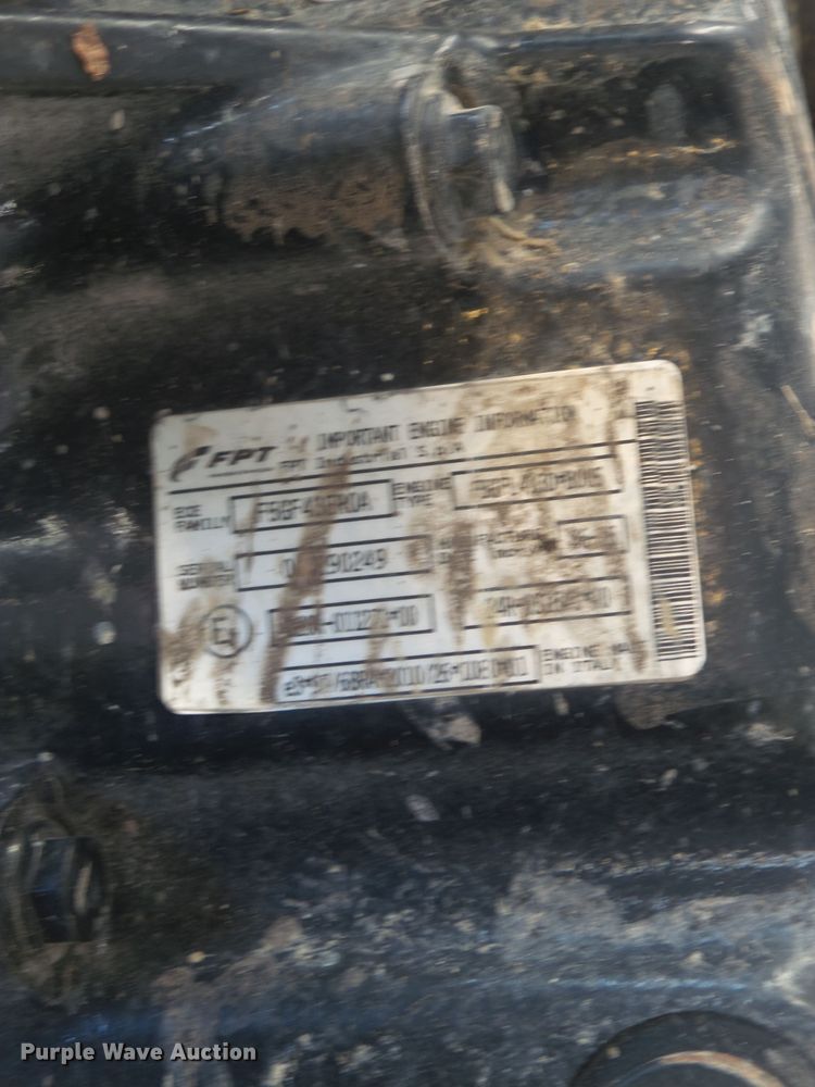 image for item DF0791 2015 Case IH Farmall 90C MFWD tractor