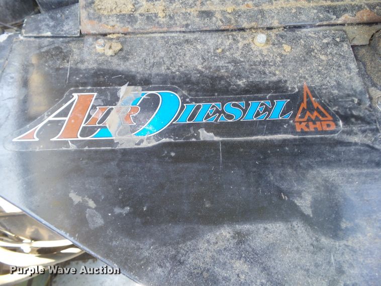 image for item DF0792 1994 Gleaner R52 combine